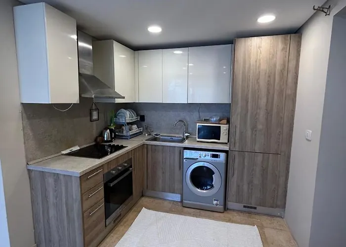 Mangrove 2 Bedrooms *